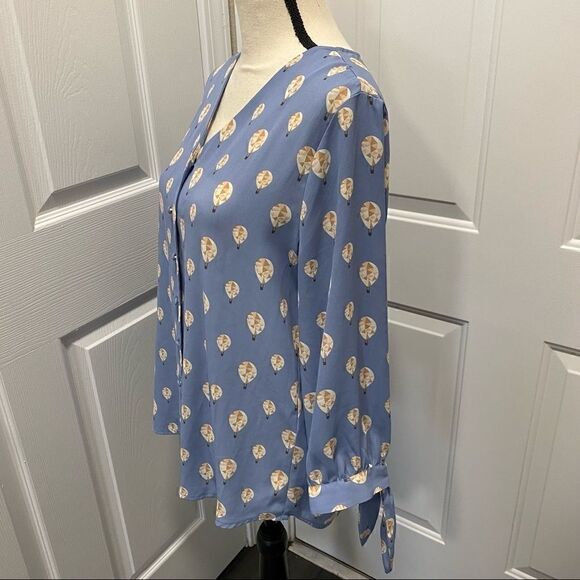 41 Hawthorn Marny Tie Sleeve Blouse Size M in Light Blue - Picture 2 of 4